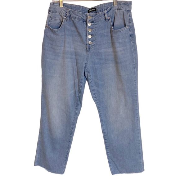 D.JEANS Crop Raw Hem Button Front Jeans - Picture 4 of 11